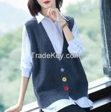 Women's sweater vest