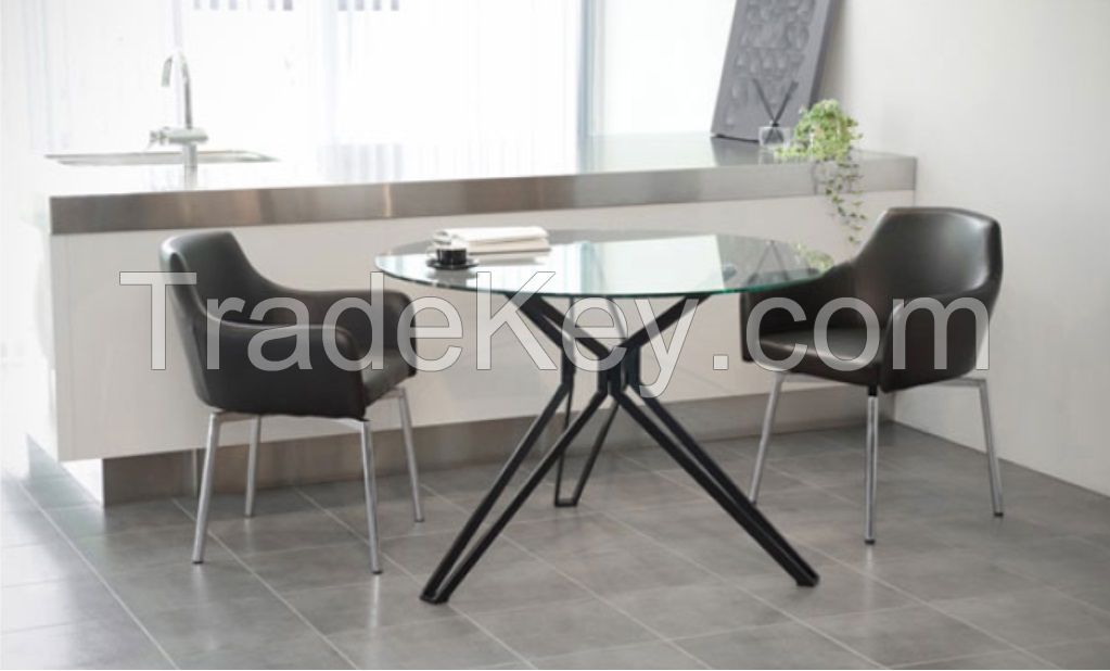 tempered glass top metal feet dining table and fabric chairs