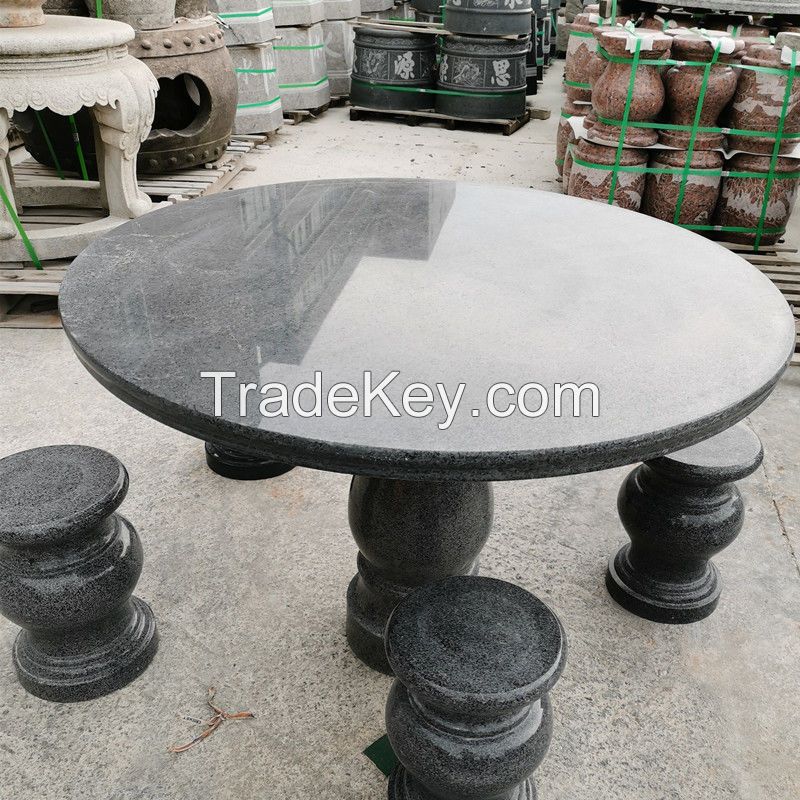 Sesame black vase table