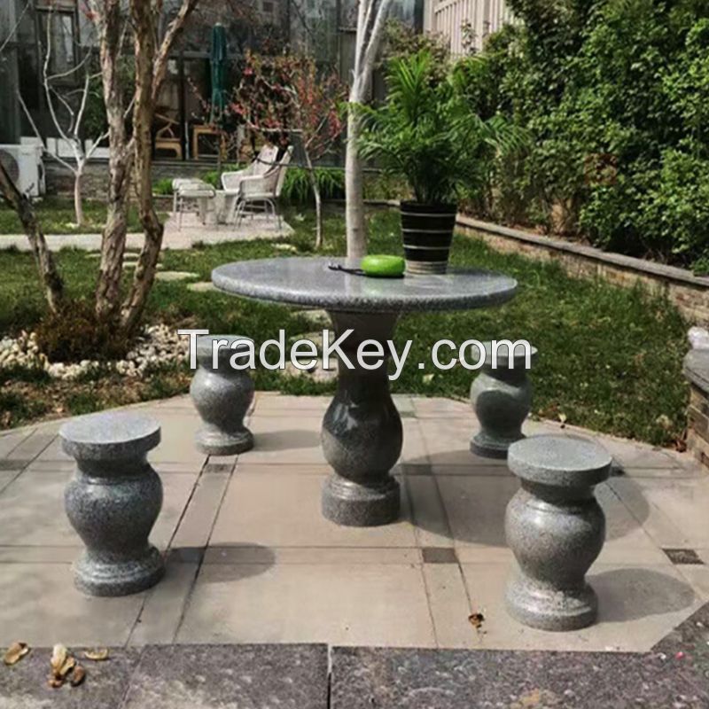 Sesame black vase table