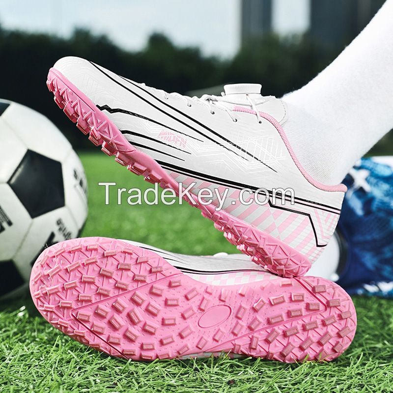 Rotating deduction football shoes dark blue/blue/pink