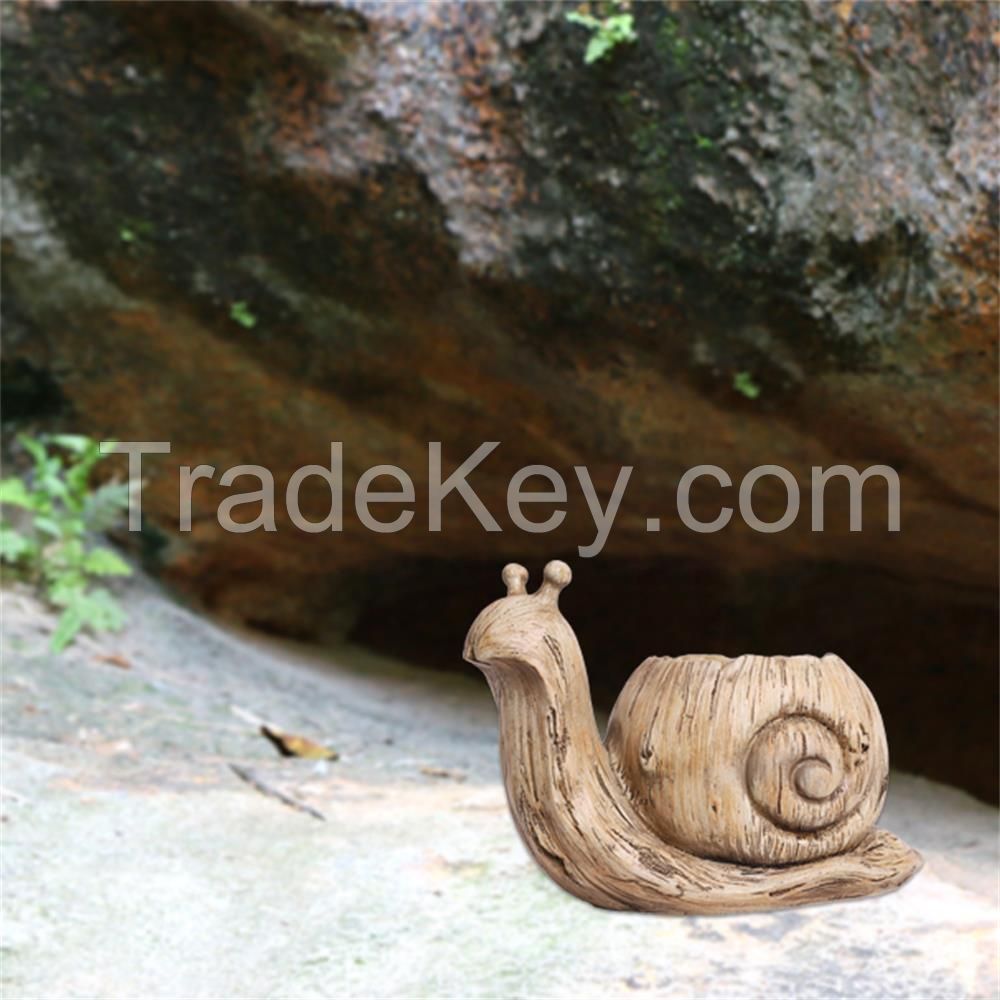 Polyresin bird/snail/rabbit planter