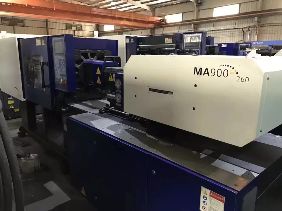 Second hand Haitian MA900 plastic injection molding machine 90 ton