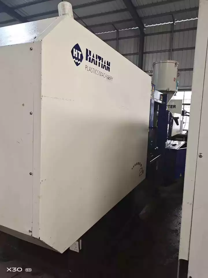 Used Haitian Plastic Injection Molding Machine With Cheap Price MA 2500 II