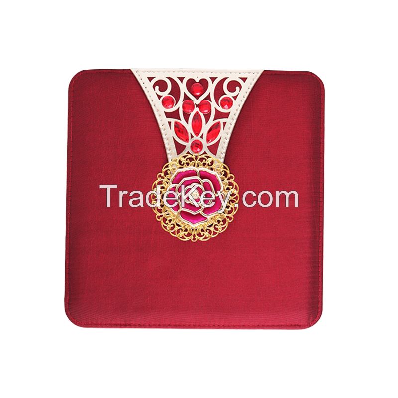 European and American Middle Eastern style festivals, weddings and other festivals and food packaging gift boxes, fashionable and atmospheric, can be used to package chocolate, candy, perfume, etc.