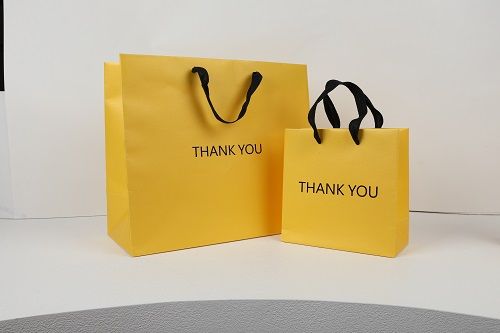 paper bag, paper box, gift card and envelope