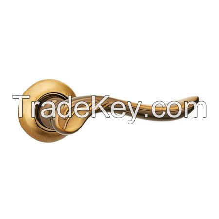 Most Classical Zinc Alloy Zamac Zamak Door Handle on Rosette (Rose)