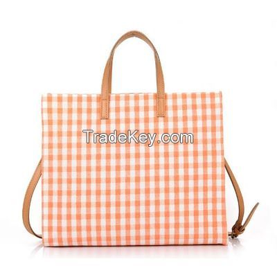 Large capacity Tote bag