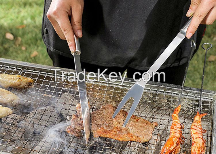 4-Piece Stainless Steel Barbeque Grilling Tool Set with Carry Bag