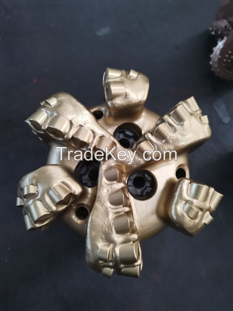 7 5/8" PDC bit