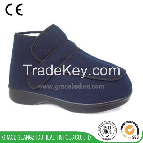 5610137 Closed Round Healing Shoes
