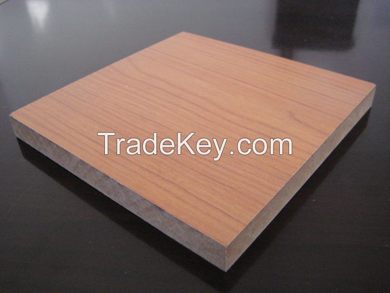 12mm 16mm 18mm  MDF , plain MDF , HDF , door skin , melamine face board , white , yellow , oak . red blue