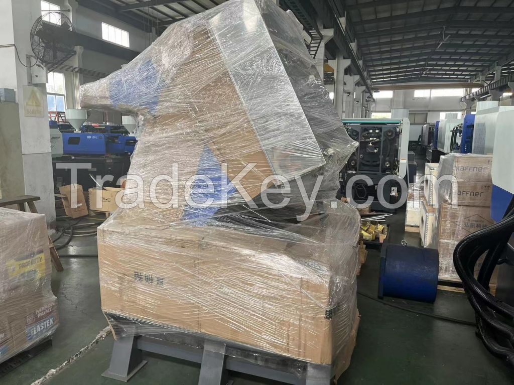 Lty4200 Pet Preform Injection Molding Machine