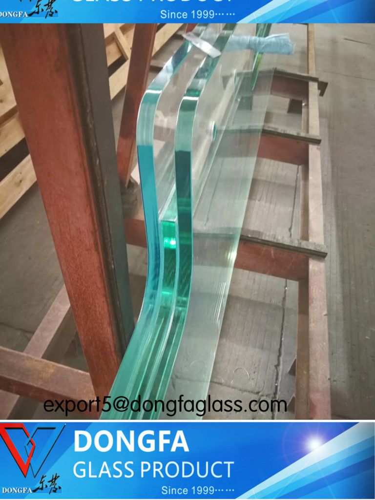 Clear/ultra clear toughened laminated glass for building