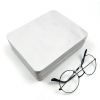 glasses clean cloth