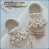 100% Handmade Comfortable Woolen Yarn Crochet Baby Shoes