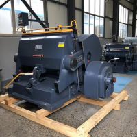 carton cardboard creasing flatbed die cutter 