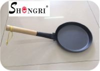 Iron Frying Pan With Foldable Long