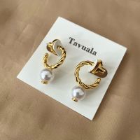 Tavuala FASHION EARRING