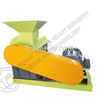 Semi-wet material crusher