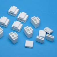 Steatite Alumina H4 Socket Terminal Part