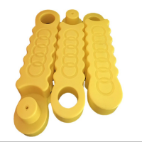 Go karting barrier for racing track circle