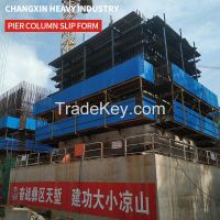 Segmental pouring of pier column climbing formwork