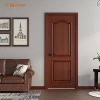 Wooden doors (customized product)