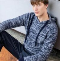 Men's cashmere sweater