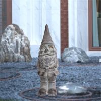 Polyresin gnome decor