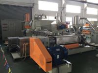 Low-smoke halogen-free cable material granulator