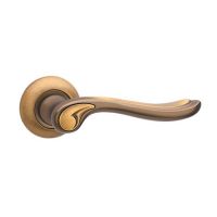 Popular Design Good Quality Zinc Alloy /Zamac /Zamak Door Handle on Rosette (Rose)