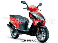 Scooter With 125cc Or 150cc Engine